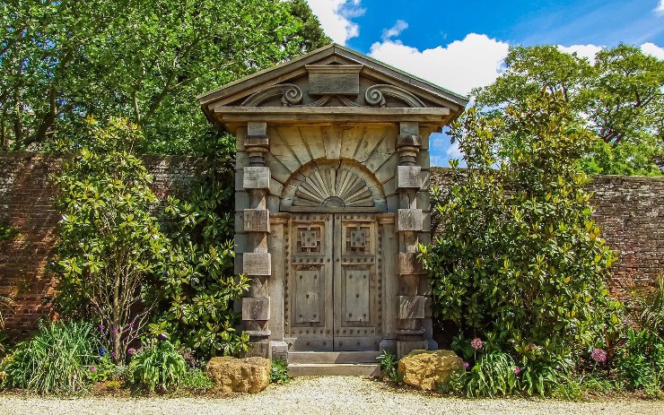 Create an API Gateway with Load Balancer Using Java